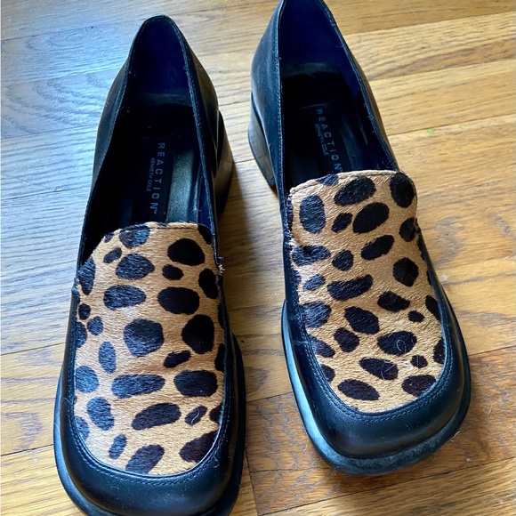 Kenneth Cole Reaction flats - Picture 4 of 6